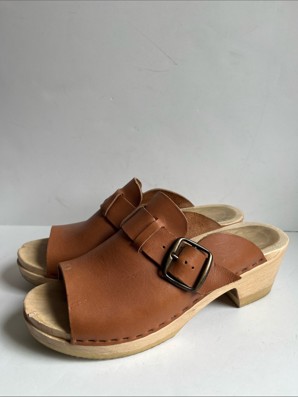 No. 6 Clogs Size 40/9